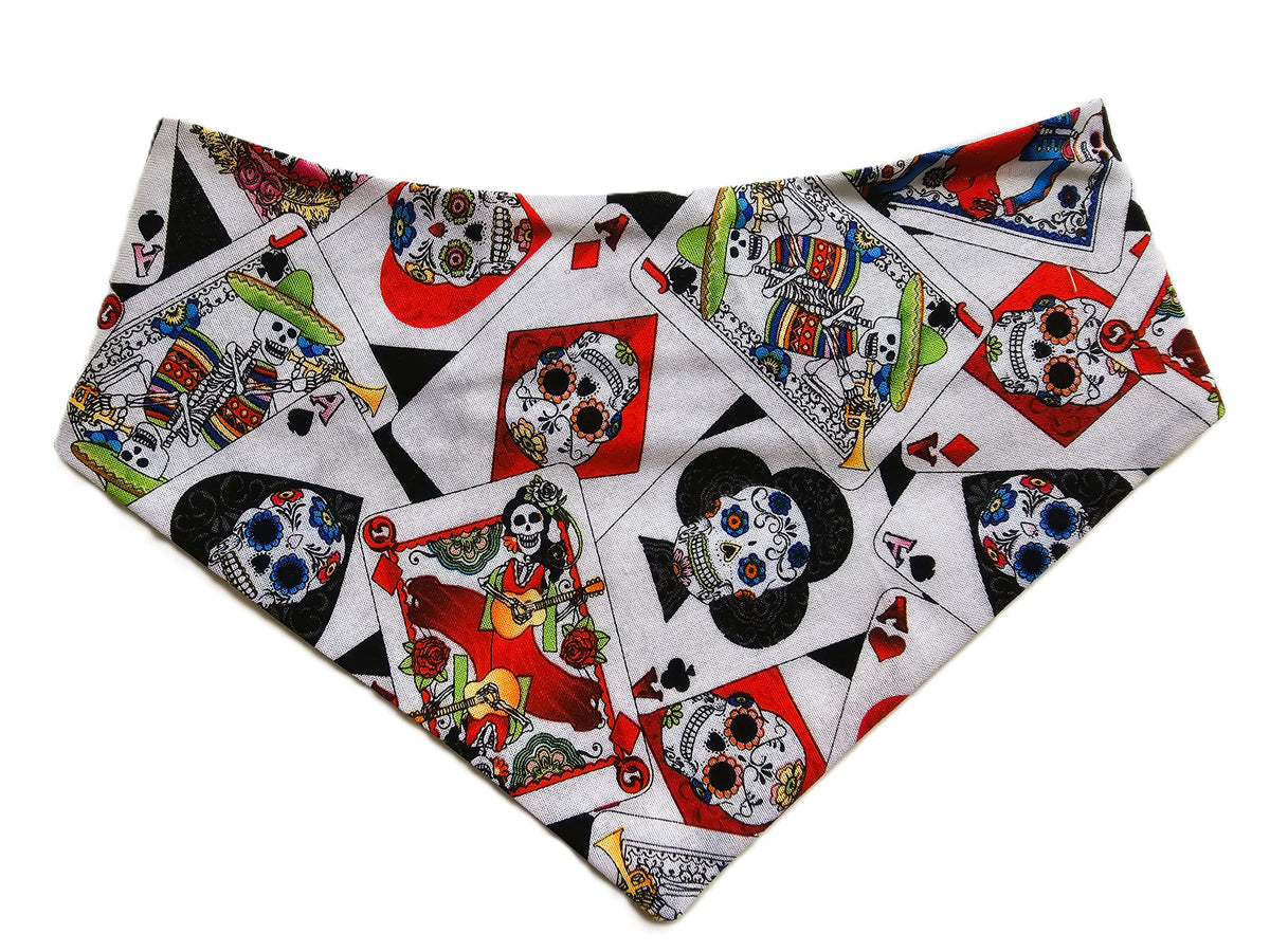 💀🌺 Mexican Sugar Skull Cards Dog Bandana – Limited Edition 🌺💀