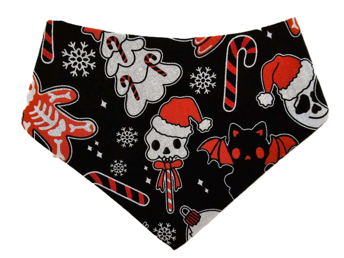 🖤🎄 Black Christmas Pet Bandana – Limited Edition! 🎄🐾