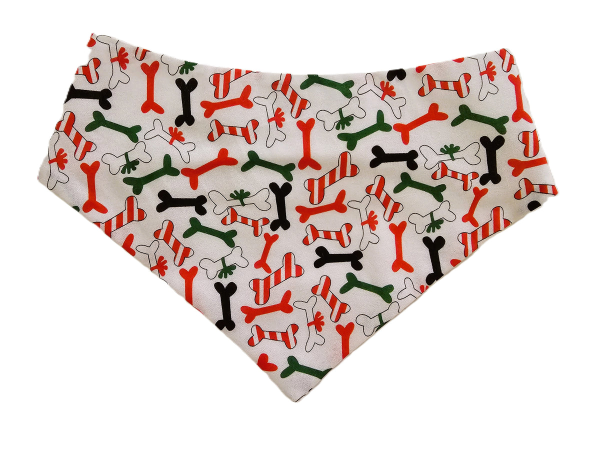 🎄🦴 Christmas Bones Pet Bandana – Limited Edition! 🦴🎅