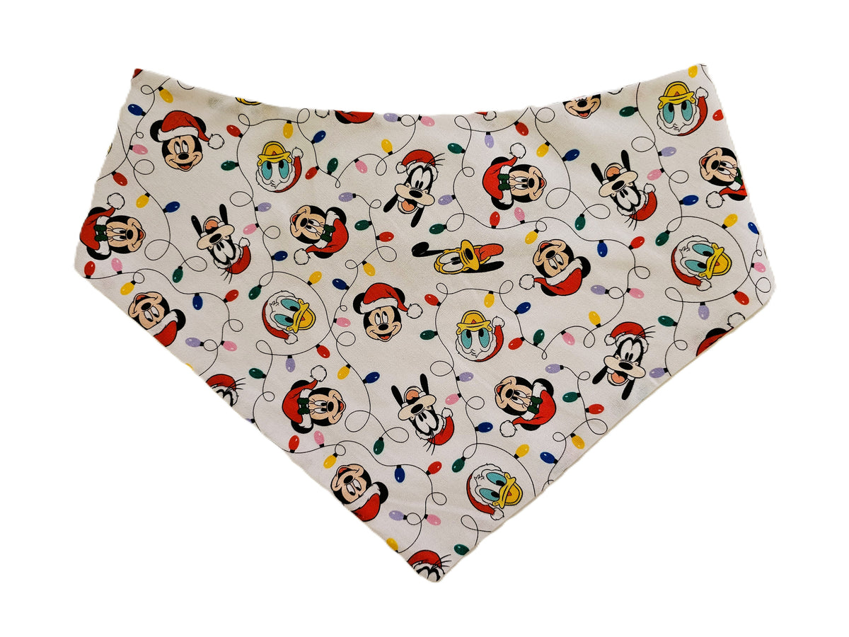 🎄🐭 Mickey, Goofy & Donald Xmas Pet Bandana – Limited Edition! 🐭🎅