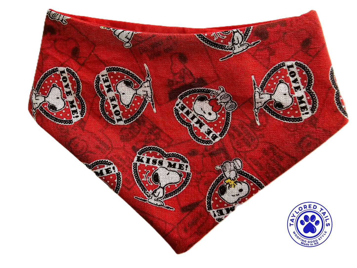 🐾 Snoopy “Hug Me, Be Mine” Dog Bandana 🐾